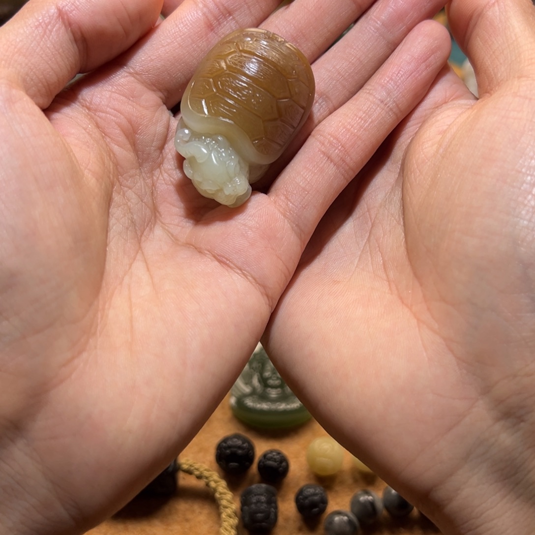 ****和田玉未镶嵌挂件