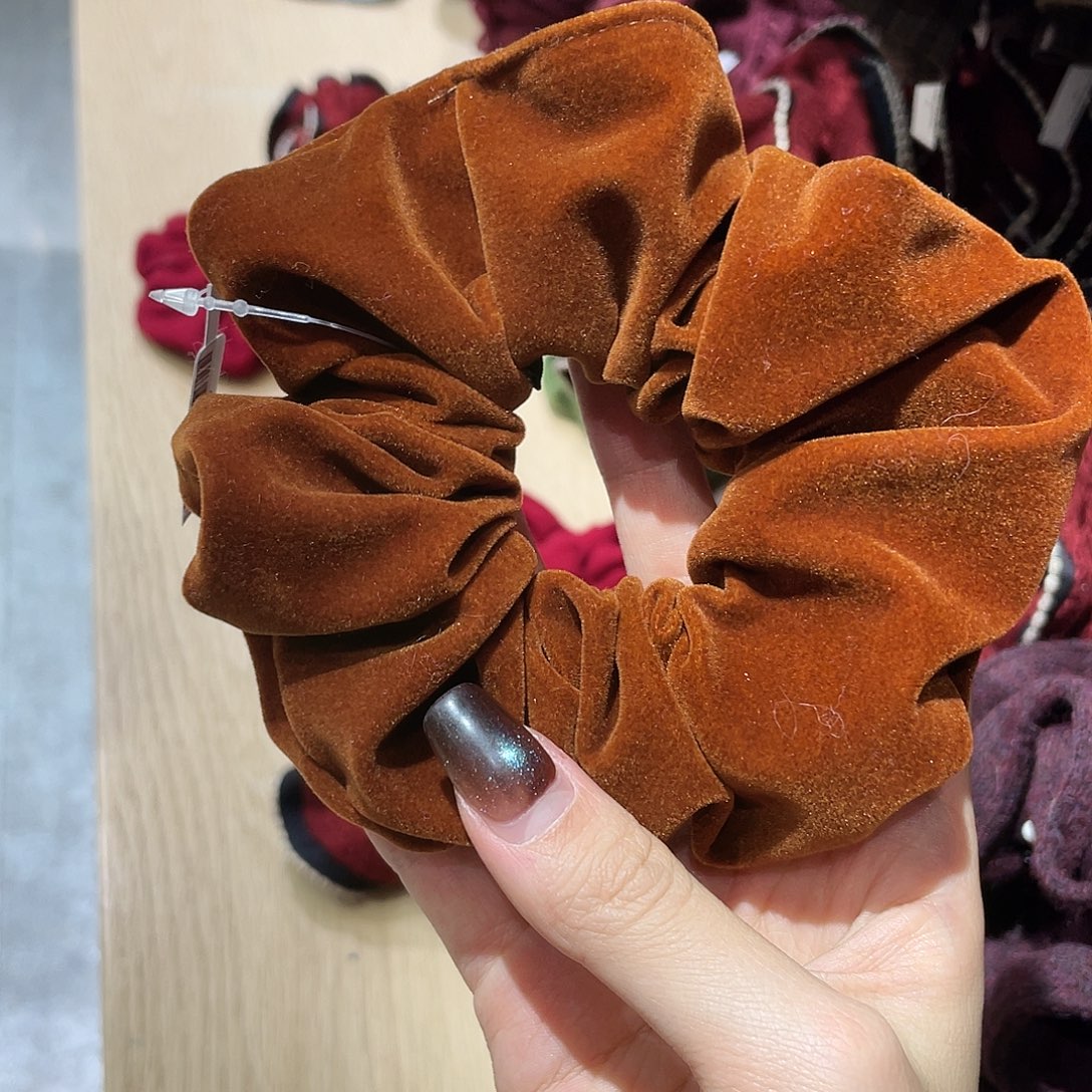 非金属南瓜色发圈