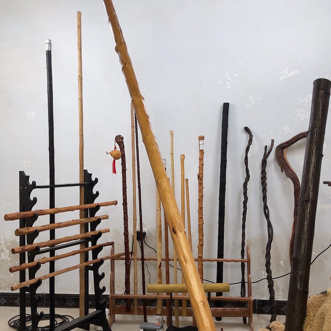 王***楷红牛筋车载棍，，，，，，