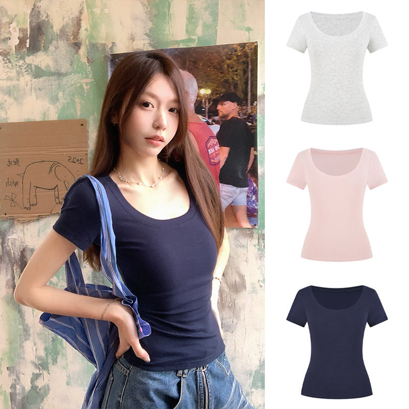 Moses Queen/魔西女王大U领正肩短袖T恤修身基础款辣妹短款上衣女