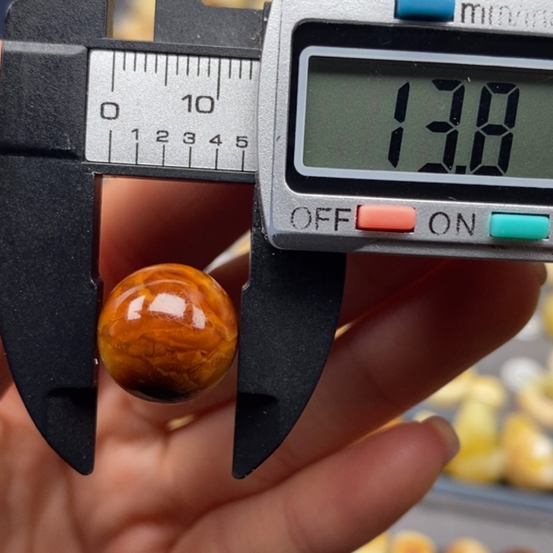 未镶嵌蜜蜡珠宝奇石