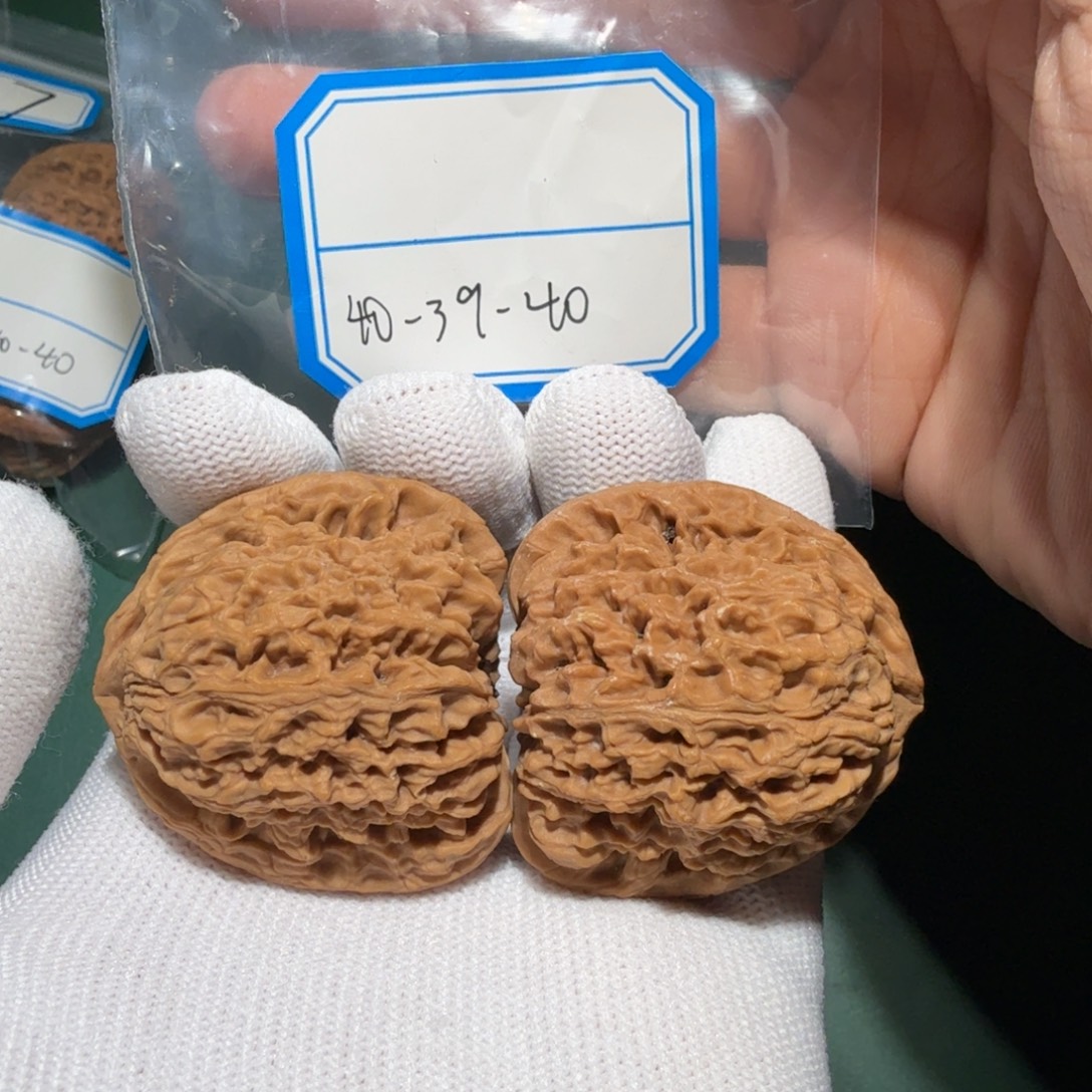 文玩核桃吊坠南疆23