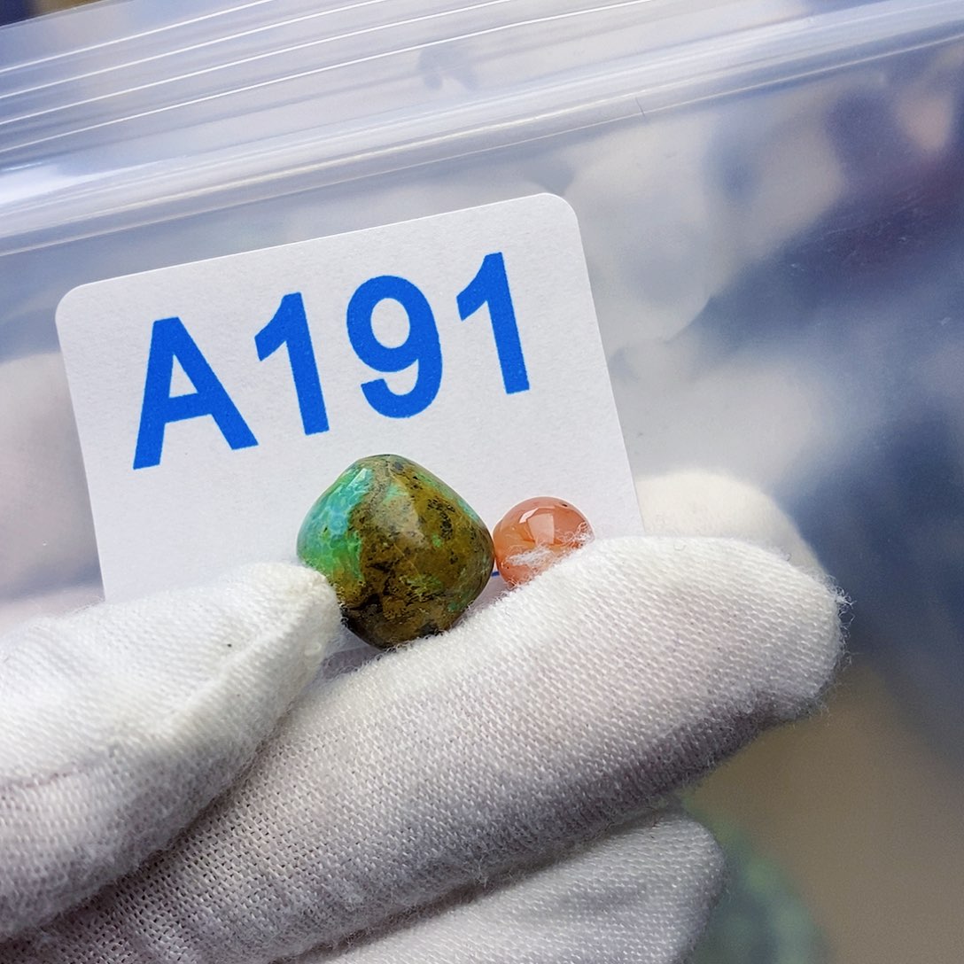 南红玛瑙珠宝奇石未镶嵌