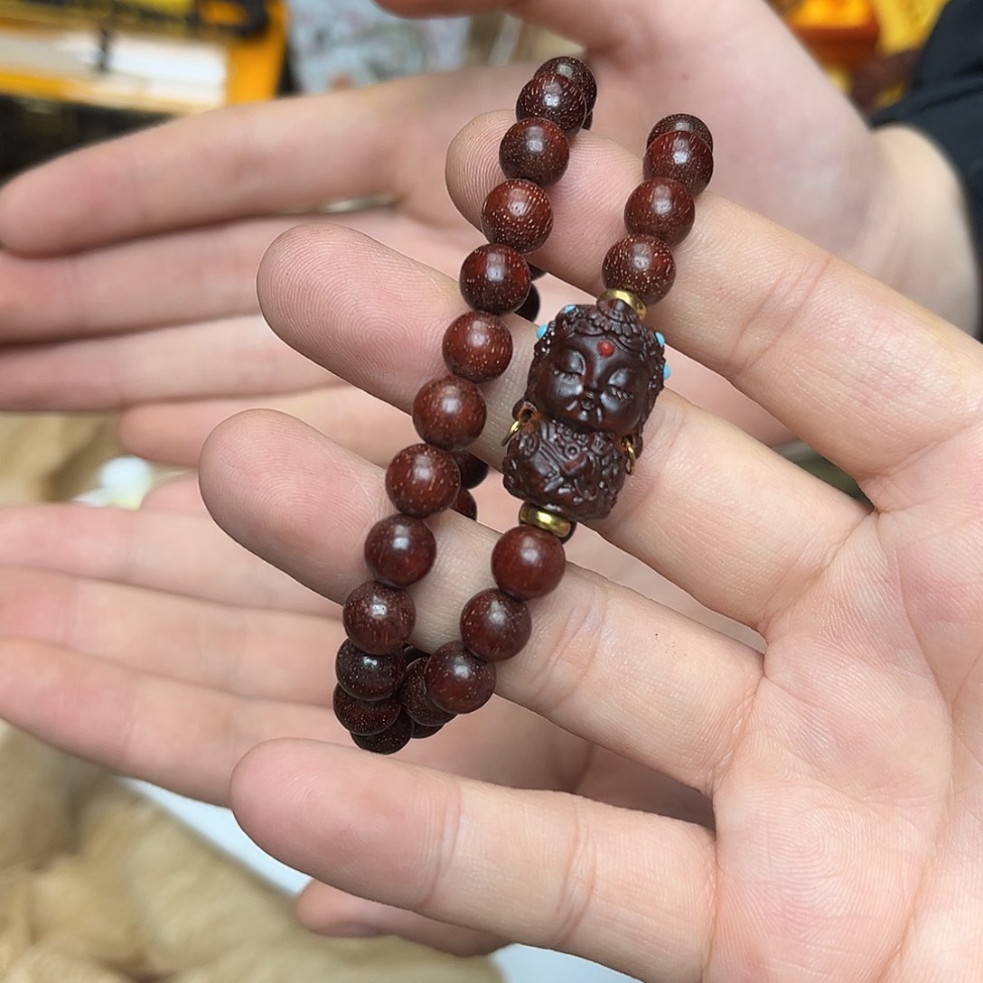 大叶紫檀（黑酸枝木类）