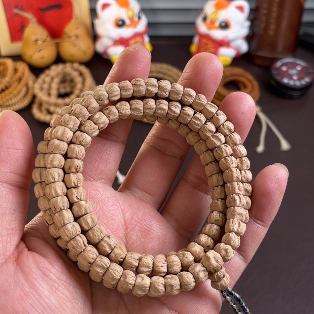 柏香籽/百香籽吊坠捡漏 粉油皮 直切多棱莲花 保热