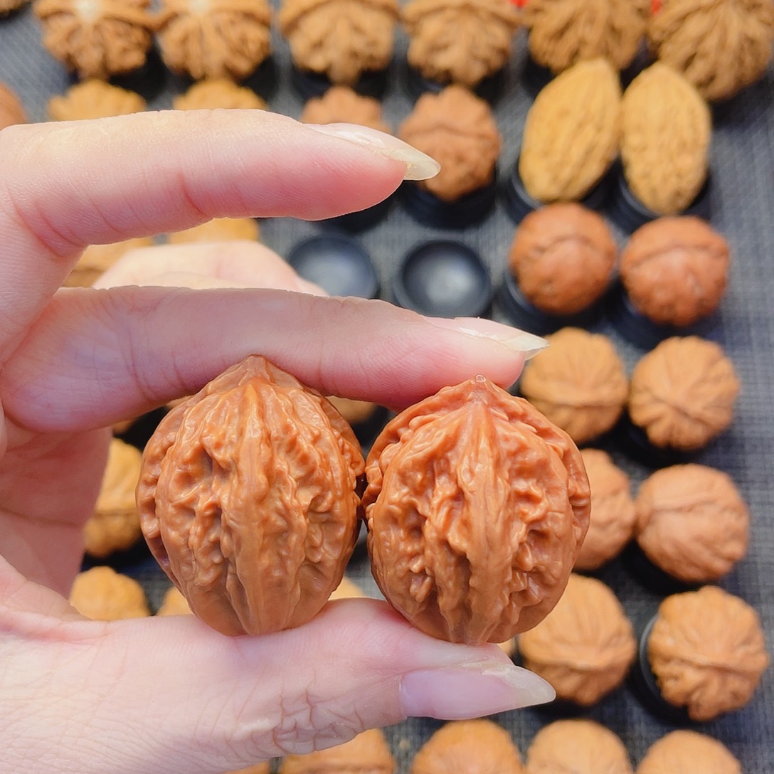 周***雄把件文玩核桃八棱