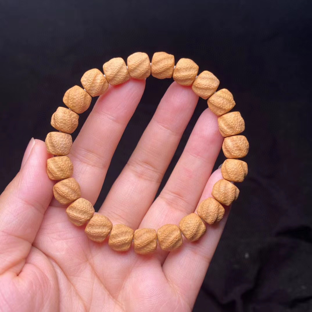 全品灵蛇10mm精工雕刻寓意智慧盘身