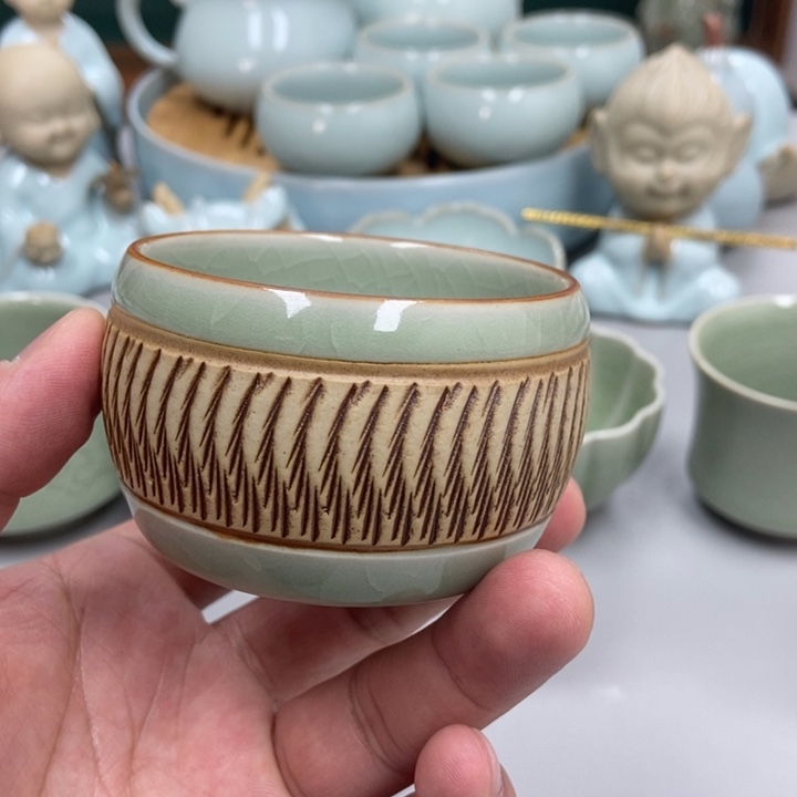 瓷૮****豆绿瑕重工跳刀杯赵琳老师