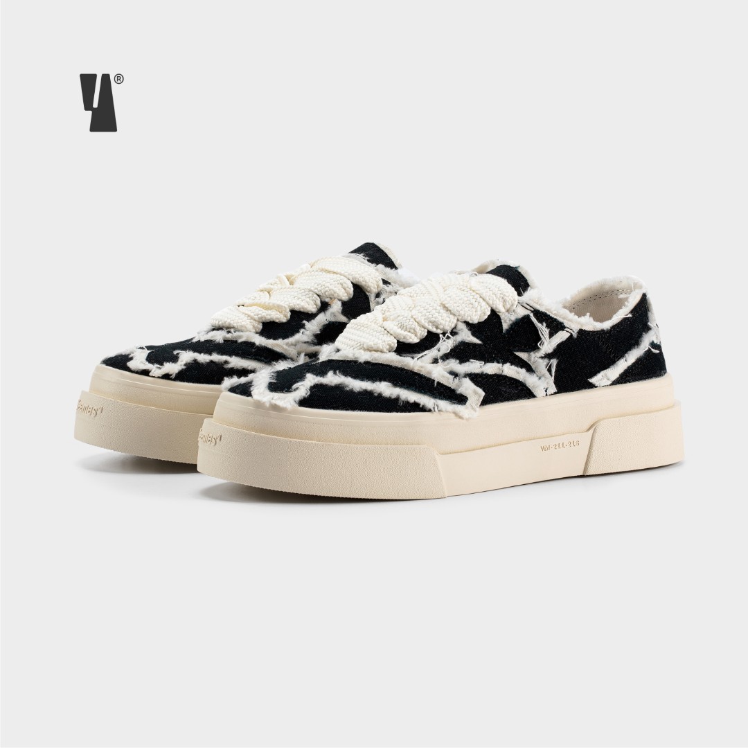 VEEMES【卓沅同款鞋】流光风黑色碎花鞋厚底帆布板鞋情侣复古休闲鞋