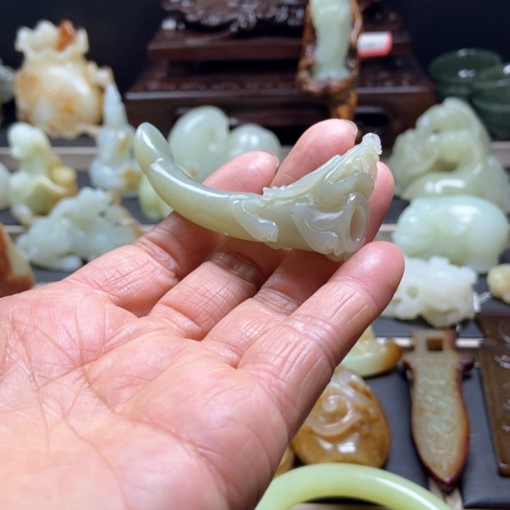 和田玉挂件未镶嵌