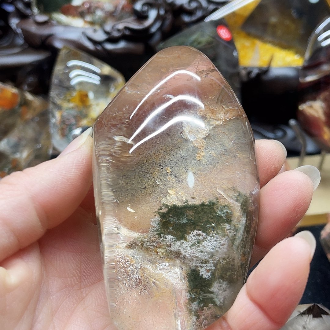 森***军水晶未镶嵌珠宝半成品