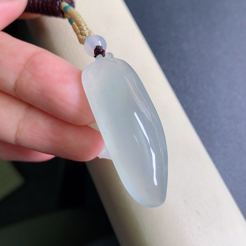 【闪购商品】翡翠颈饰未镶嵌福瓜