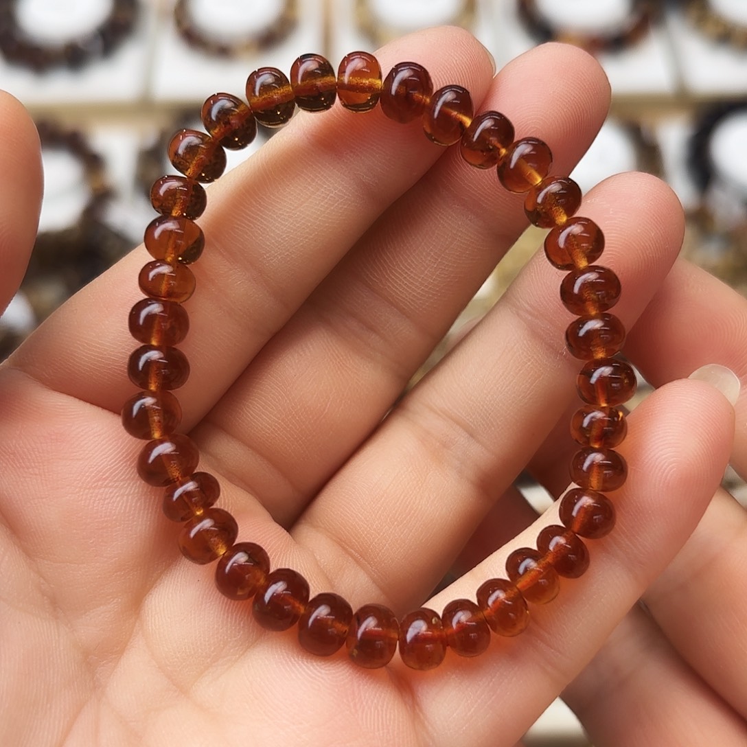 琥珀未镶嵌裸石六