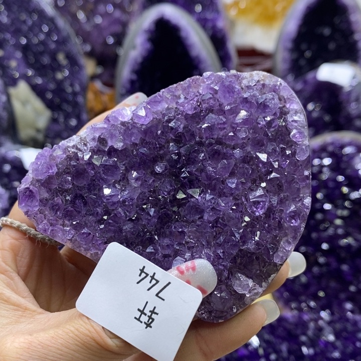 水晶大型摆件（非配饰）未镶嵌