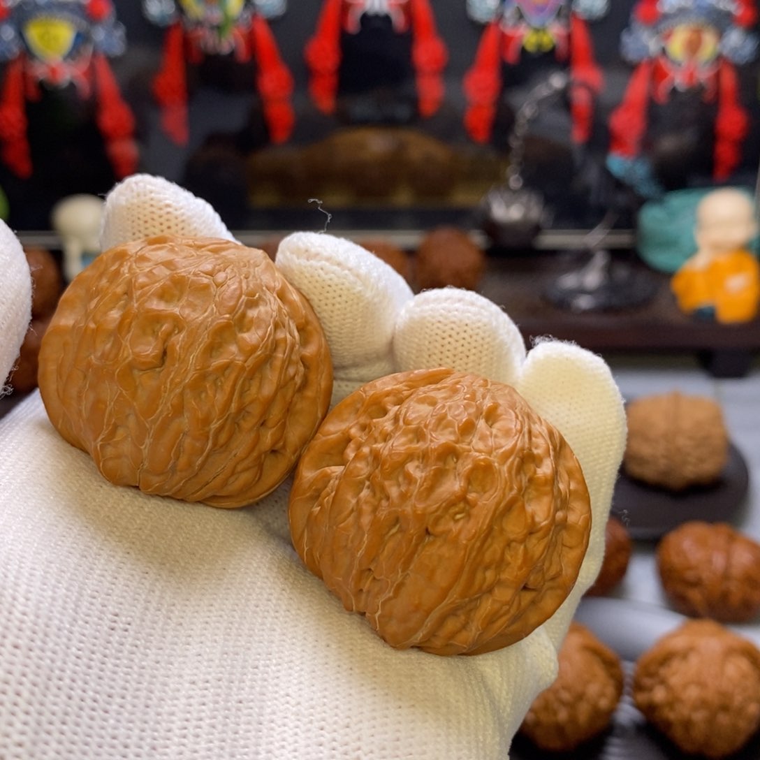 文玩核桃吊坠泰*运铁锤 原桩