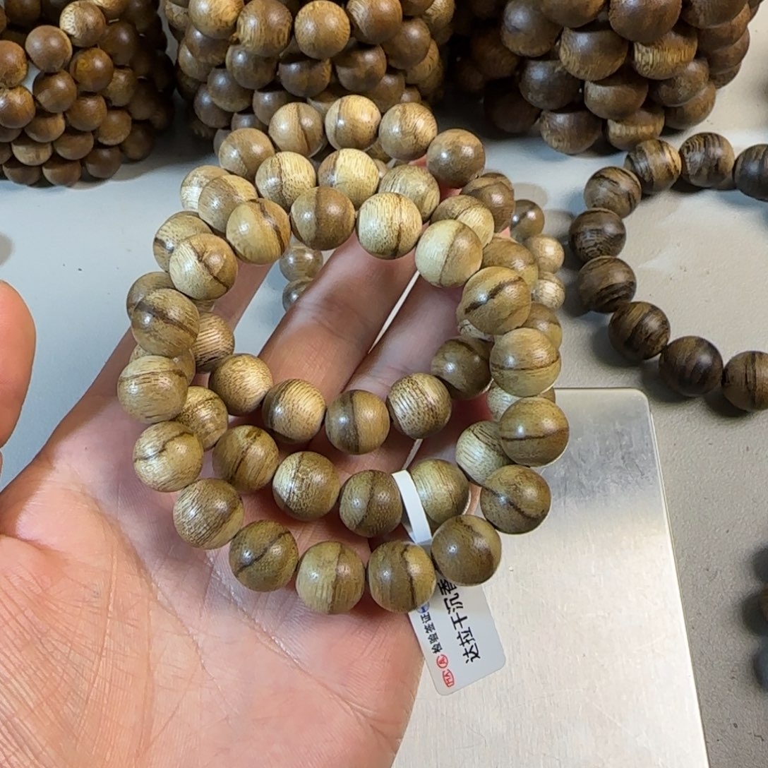 沉香香囊沉香达拉干虎斑纹1.3