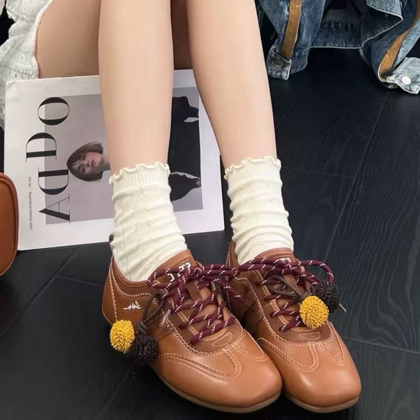 C9725  棕色  时尚德训鞋2025新款舒适运动休闲女鞋