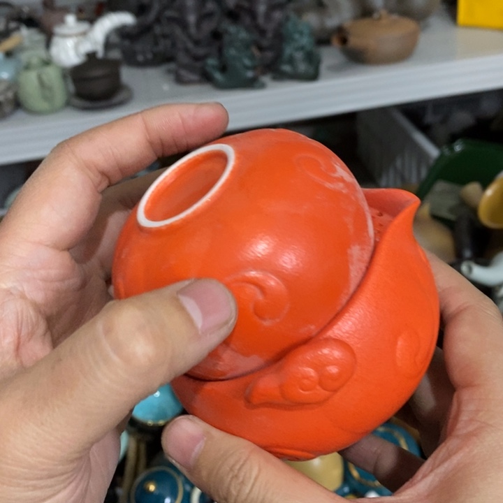 陶瓷艺术品及陶瓷壶