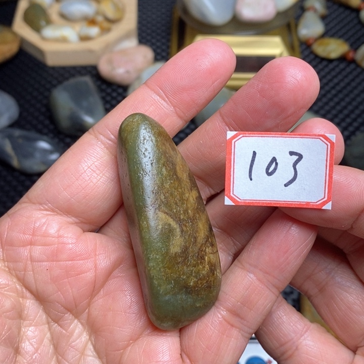 未镶嵌和田玉把件103