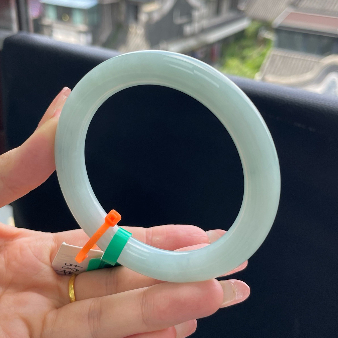 蓝绿底圆条翡翠手镯58.2圆条