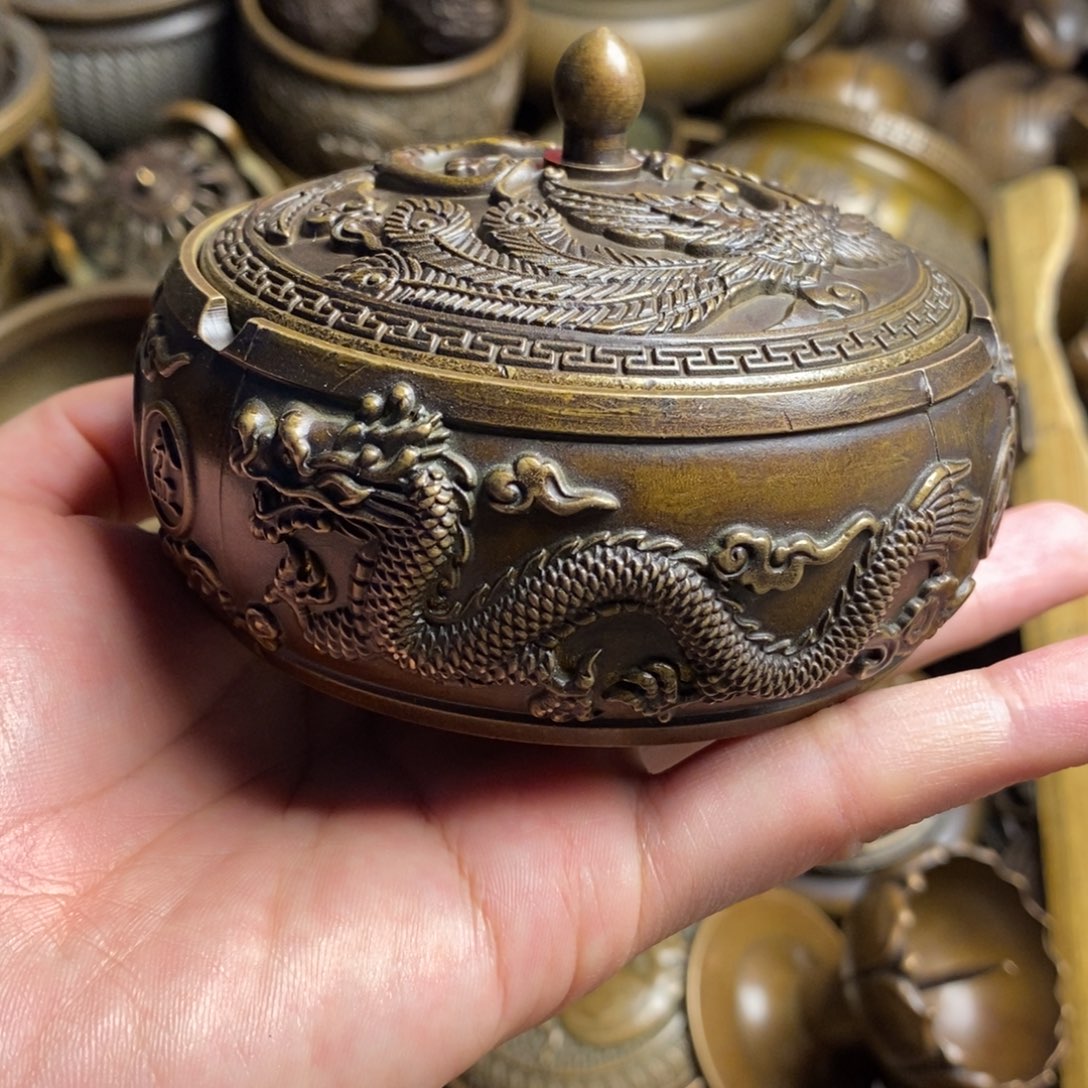 精美铜器做工精良