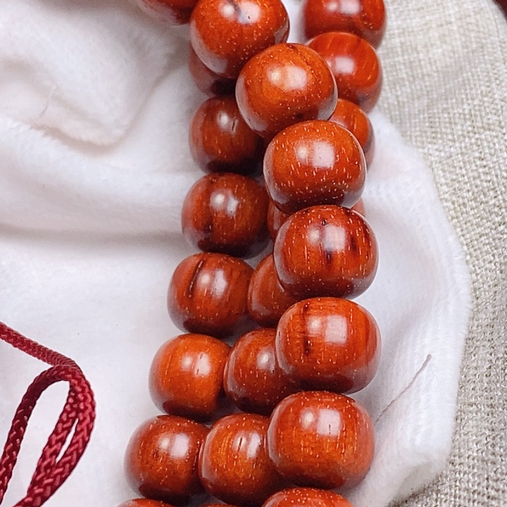 檀香紫檀（小叶紫檀）J***杨