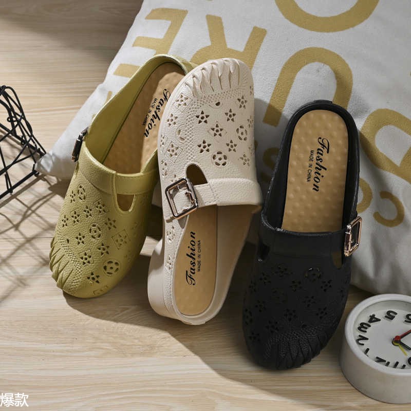 新款包头拖鞋女夏外穿镂空平底凉拖软底防滑孕妇妈妈广场舞洞洞鞋