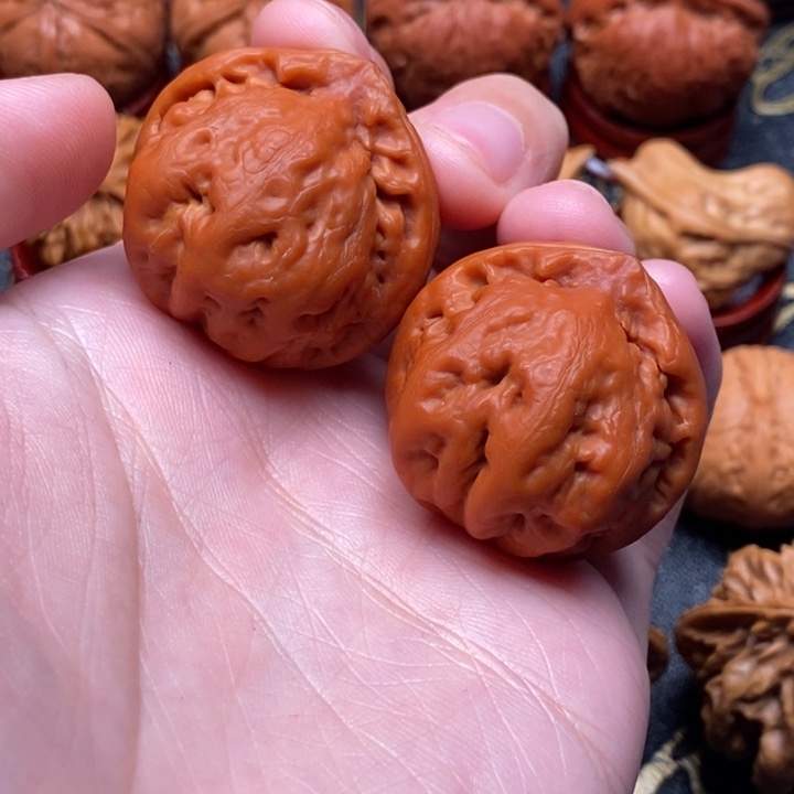 Z***悅吊坠文玩核桃金刚鹦鹉 