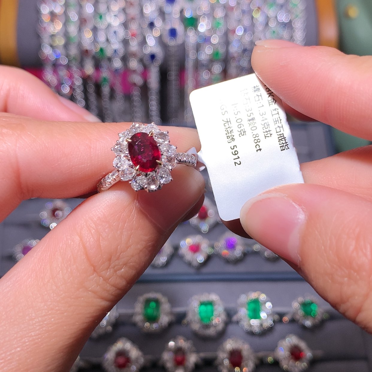 【闪购商品】红宝石戒指18K金镶嵌