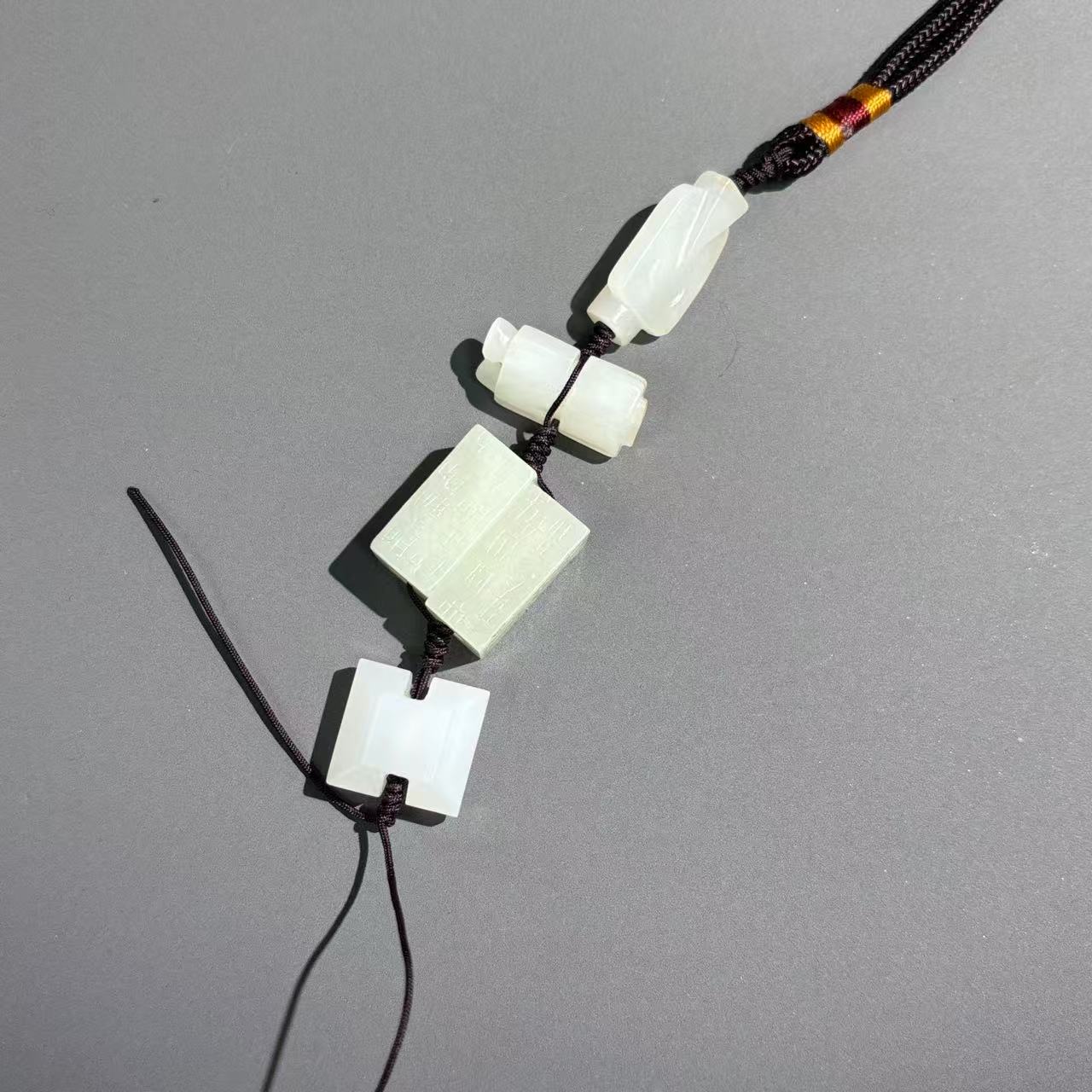 清代和田玉四连挂串lm