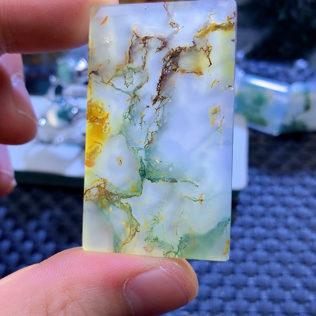 未镶嵌颈饰玛瑙/玉髓十*子