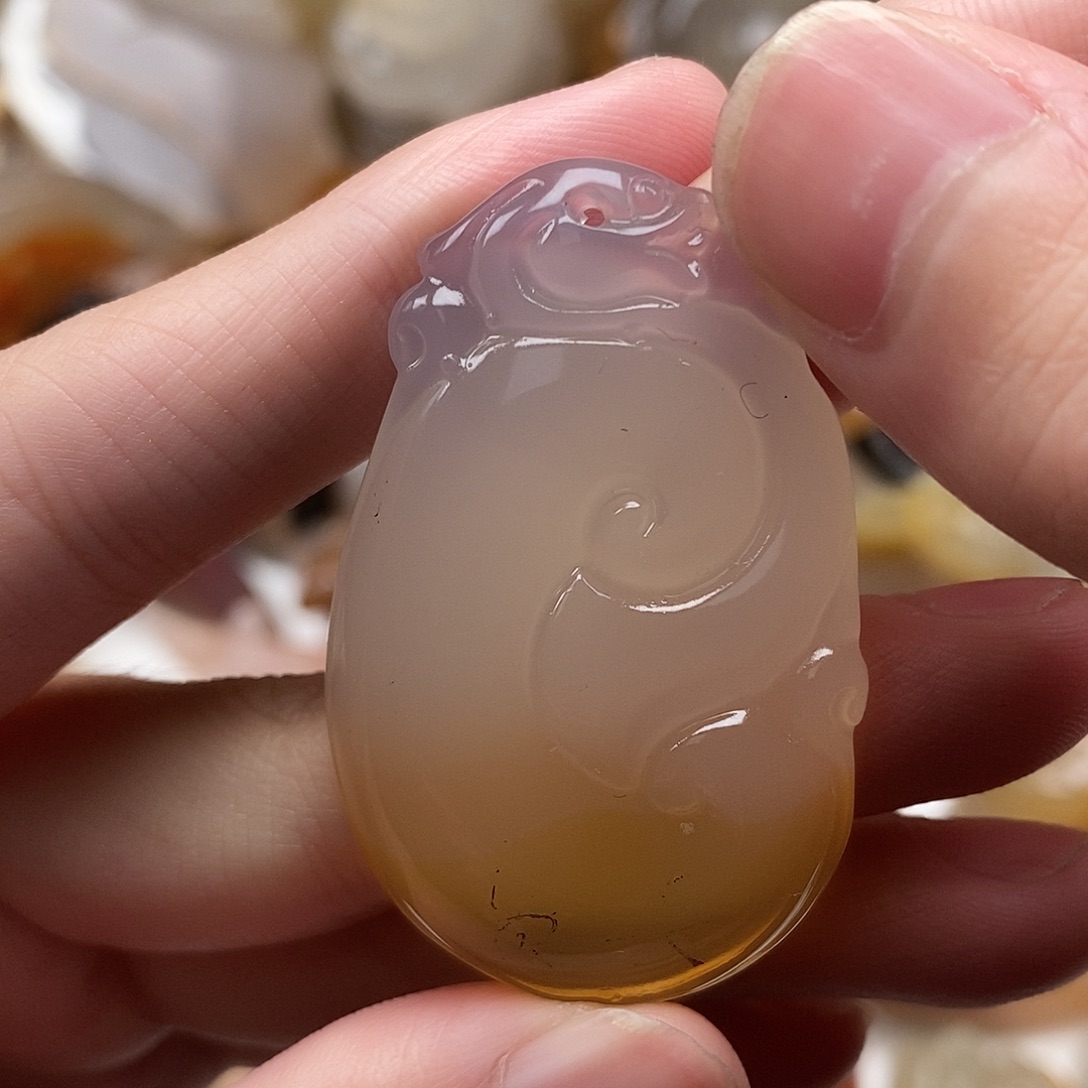 玛瑙/玉髓未镶嵌颈饰