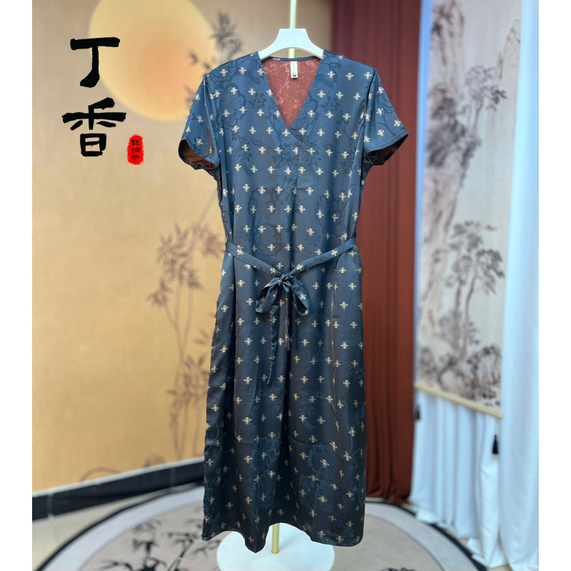 980高端妈妈装连衣裙显瘦提花花萝重磅连衣裙