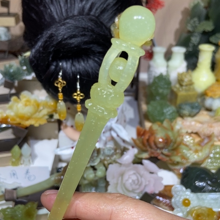 蛇纹石玉未镶嵌发饰