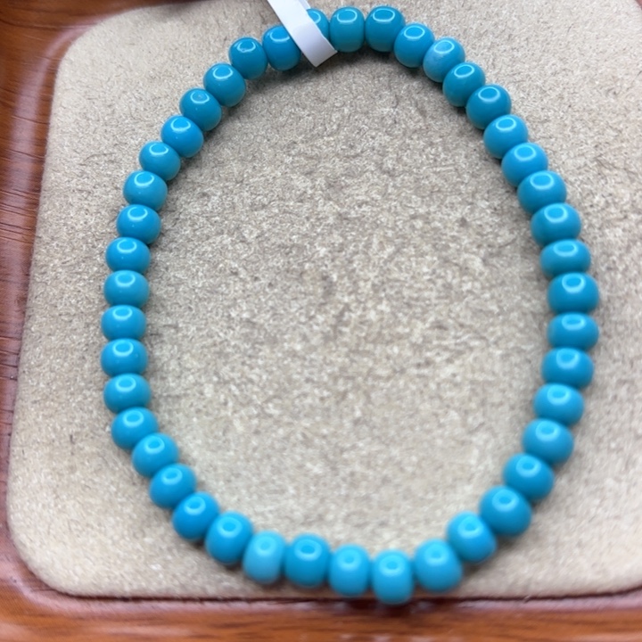 绿松石手串未镶嵌