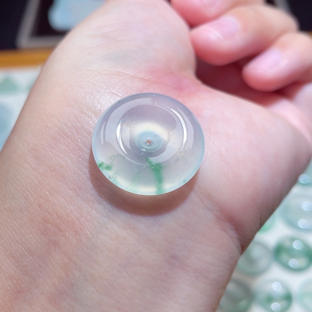 颈饰未镶嵌翡翠扣子