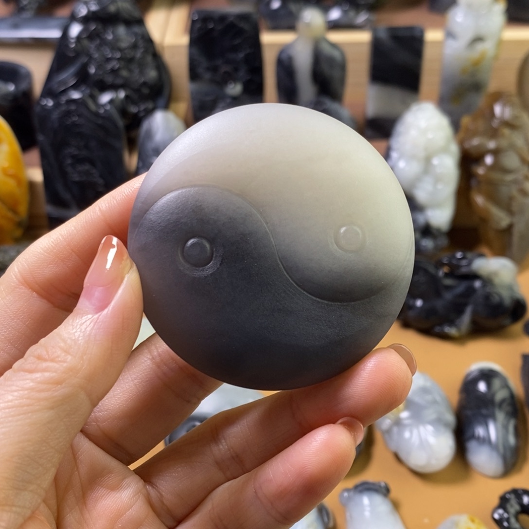 三***召和田玉未镶嵌挂件