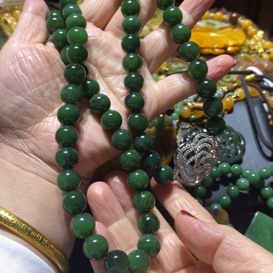 【闪购商品】和田玉毛衣链未镶嵌