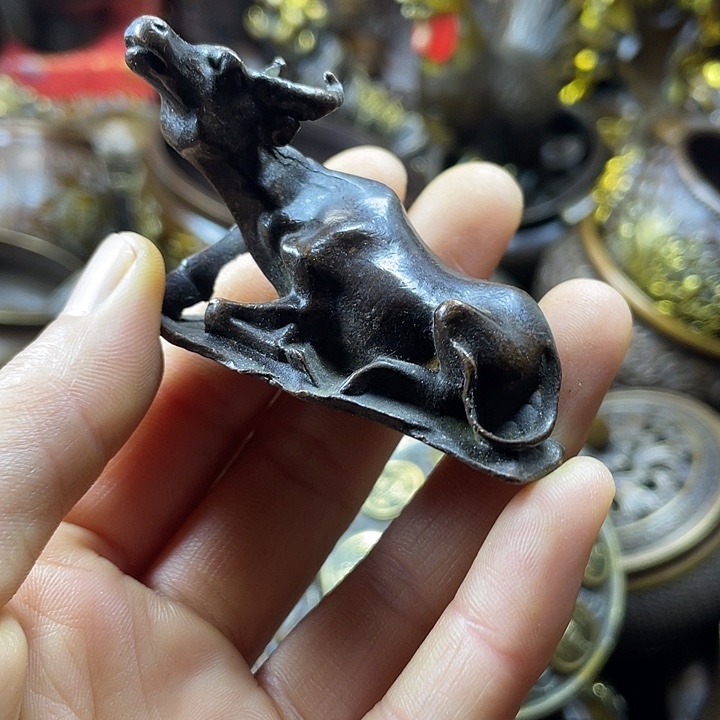 全是铜铜铜器铜器