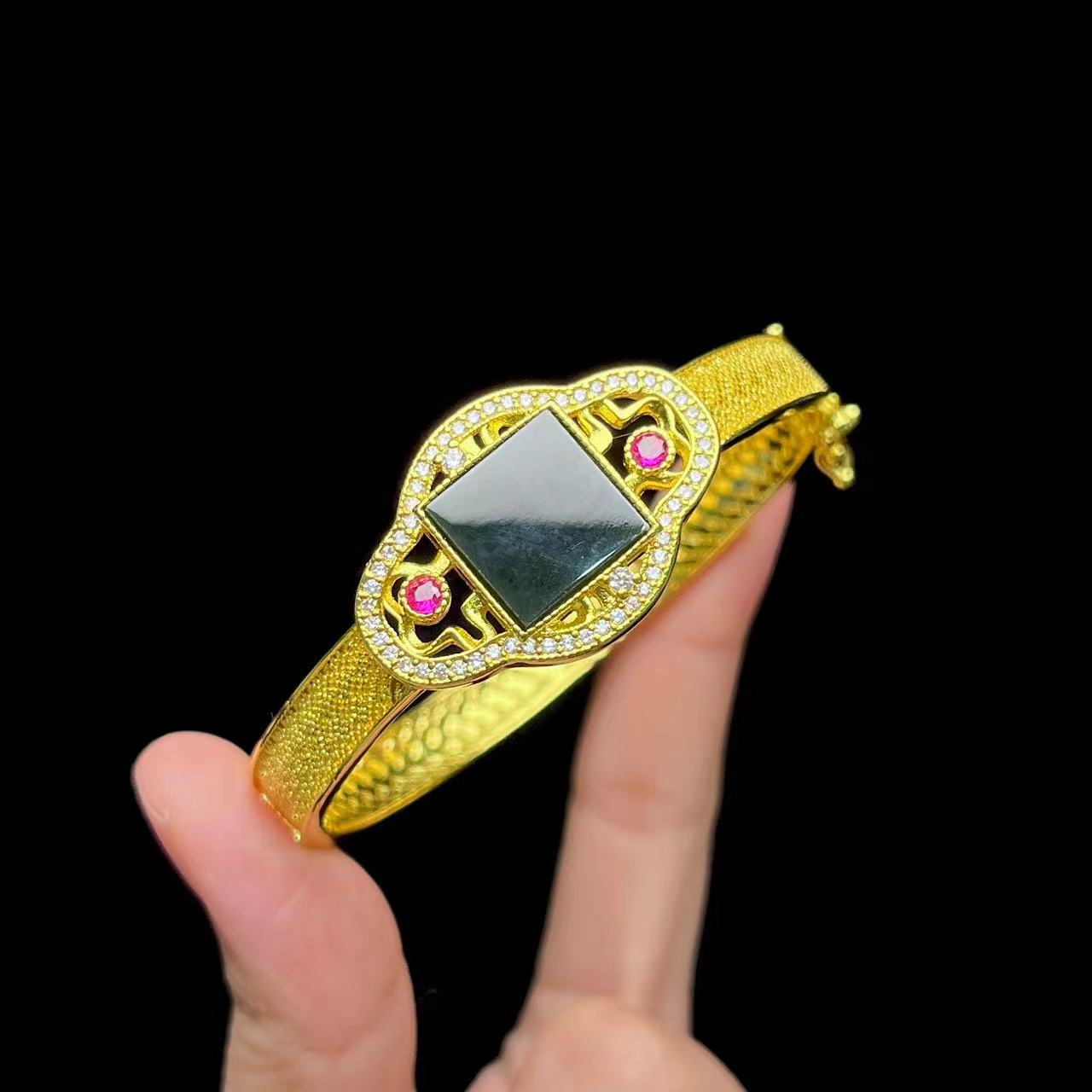 和田玉手镯 C01-60