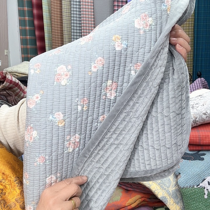 棉灰色红花70×1米生理店