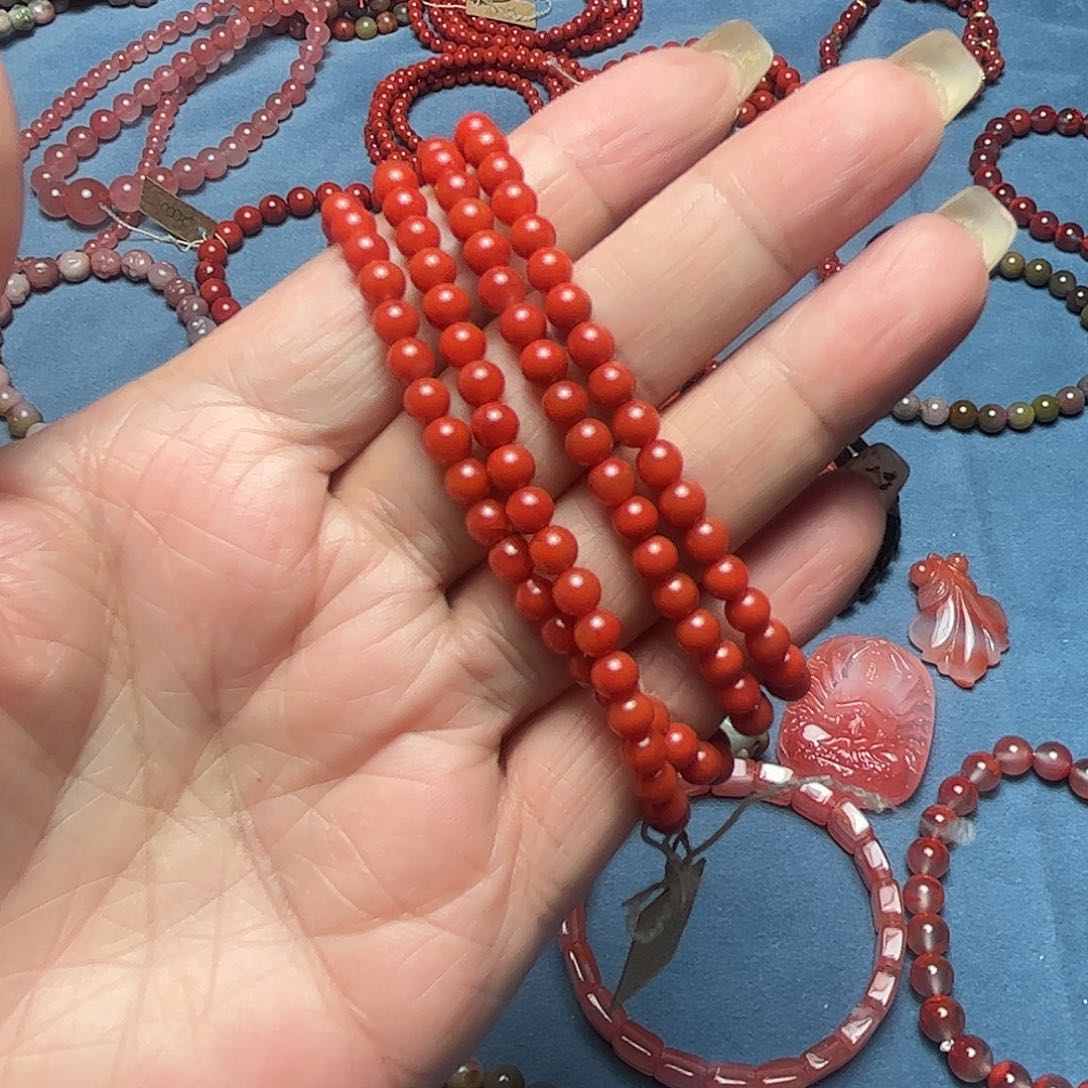 南红玛瑙手串未镶嵌