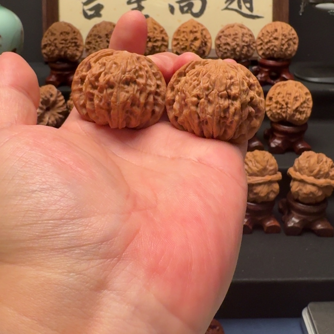 文玩核桃吊坠磨盘1号42