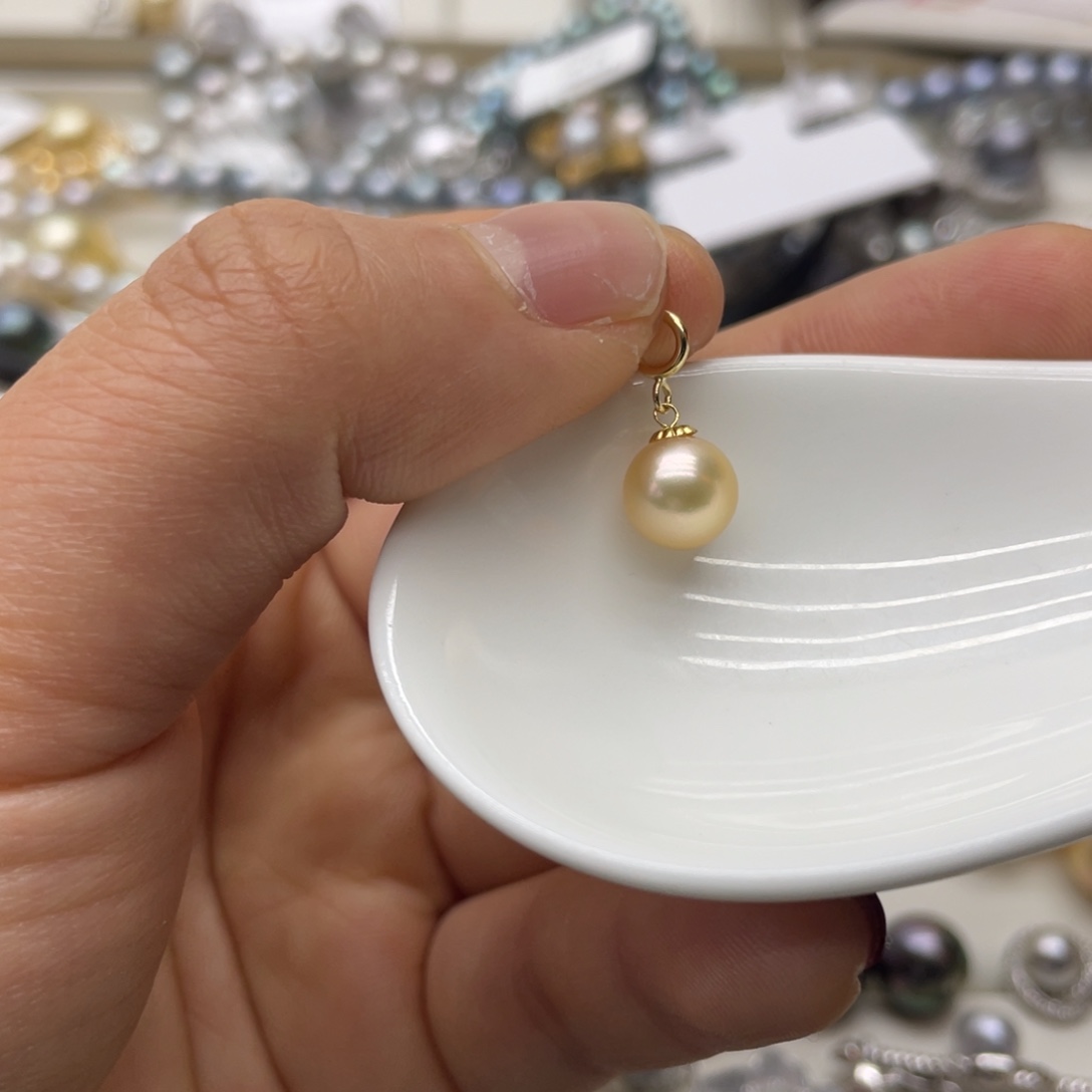 海水珍珠吊坠(不含链)18K金镶嵌