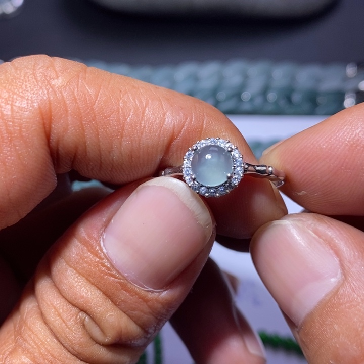 翡翠未镶嵌颈饰天然翡翠