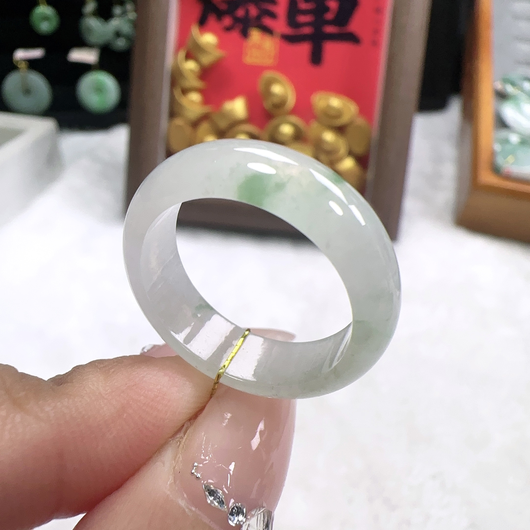 缅甸纯天然A货翡翠飘花18号圈口戒指 内径18.5*6.6*3.2 AHai28
