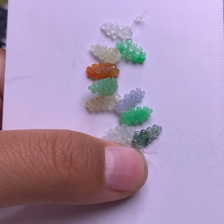 定制翡翠未镶嵌葡萄