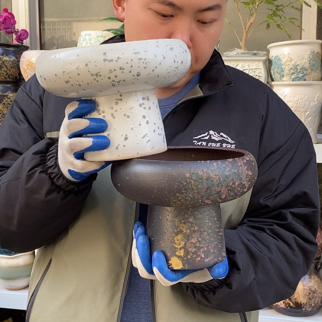 紫砂花盆口18高16俩个