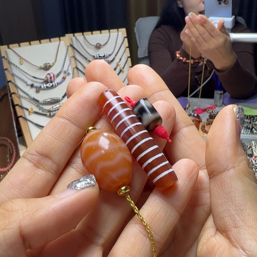 奶***猫玛瑙/玉髓未镶嵌颈饰