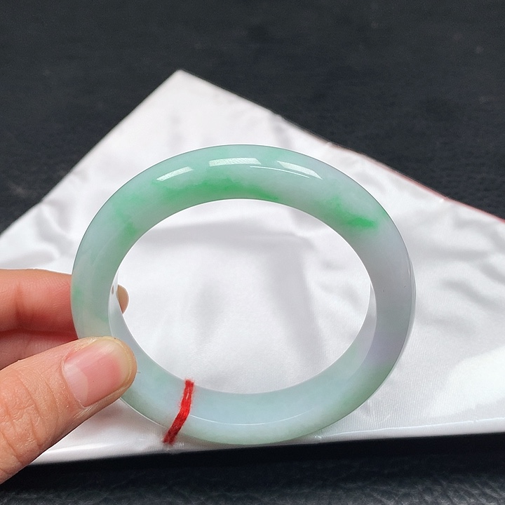 未镶嵌手镯翡翠57圈